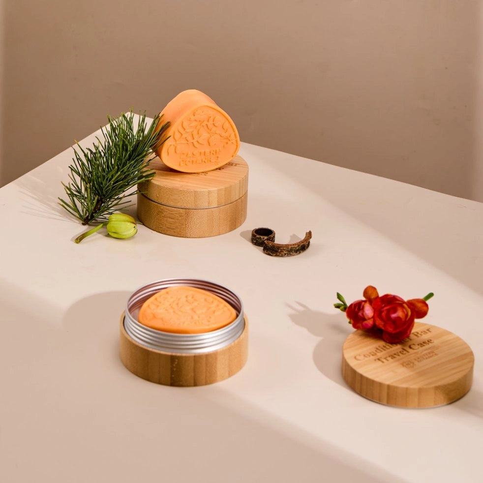 Camellia Oil Conditioner Bar and Travel Case Bundle